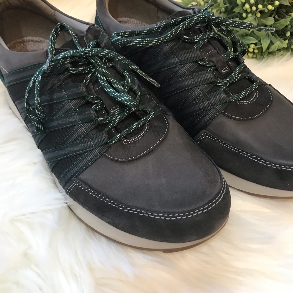 Dansko Gabi Charcoal Burnished Nubuck